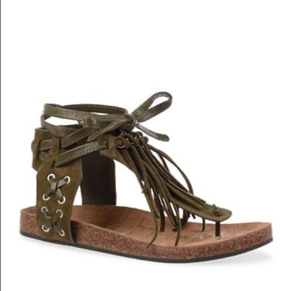 Sam Edelman Shoes - SAM EDELMAN Leather fringed lace up sandals